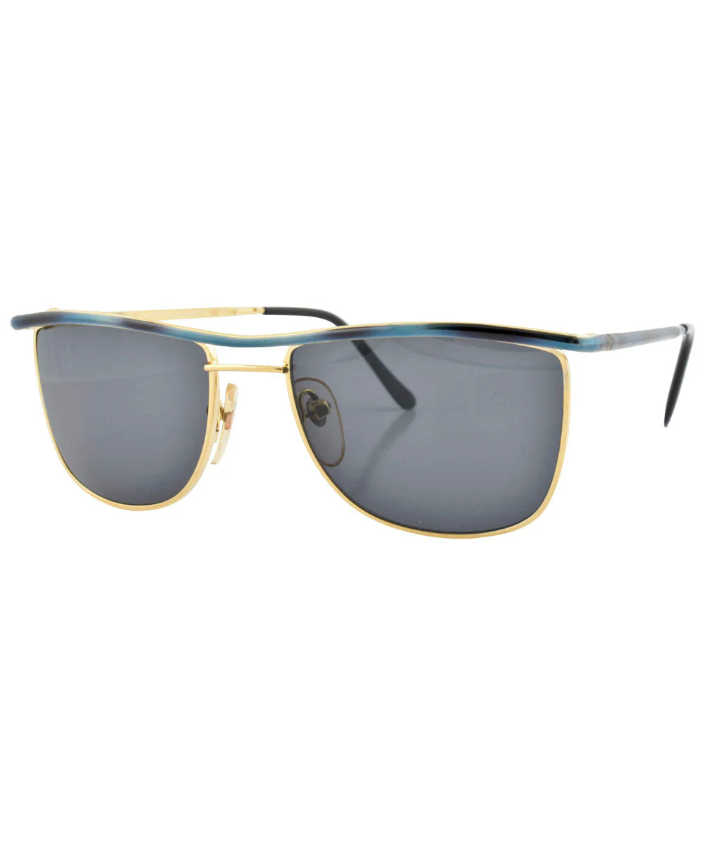 Stylish Aviator Sunglasses