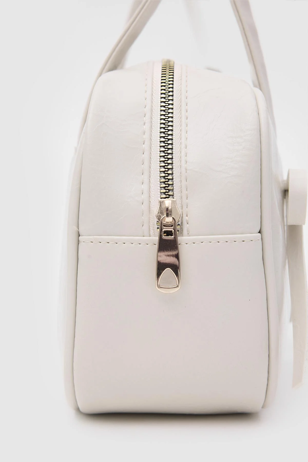 Elegantly Simple White Shoulder Bag