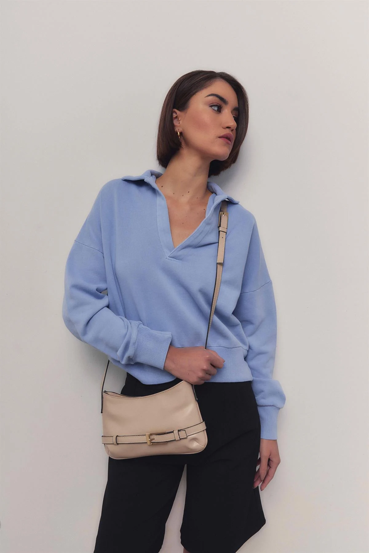 Elegant Beige Shoulder Bag