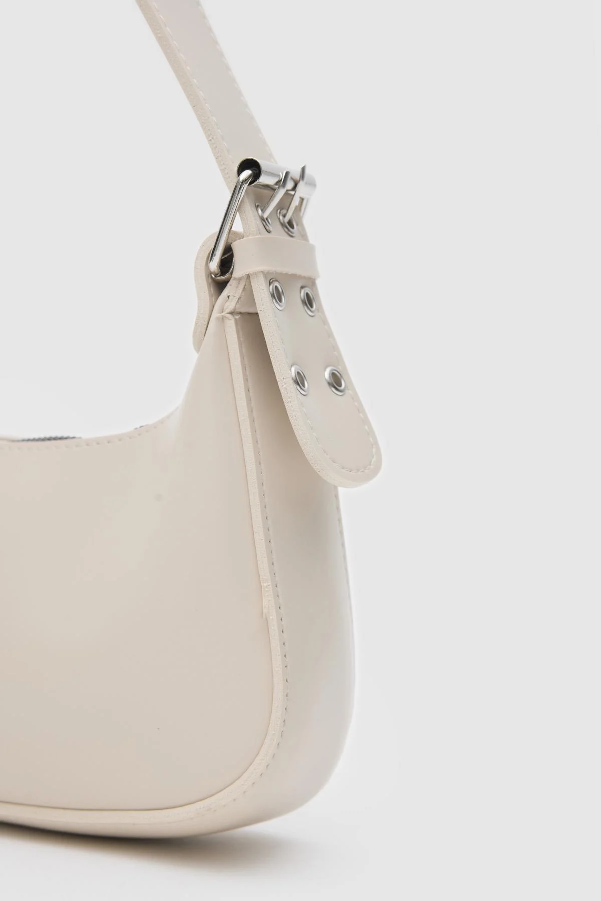 Elegant Minimalist Shoulder Bag
